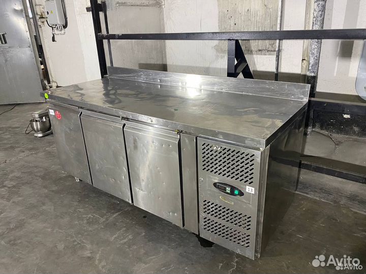 Морозильный стол с ящиками