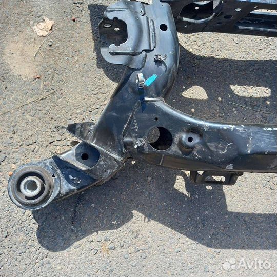 Балка задняя Chevrolet Camaro 6 2018 84035179