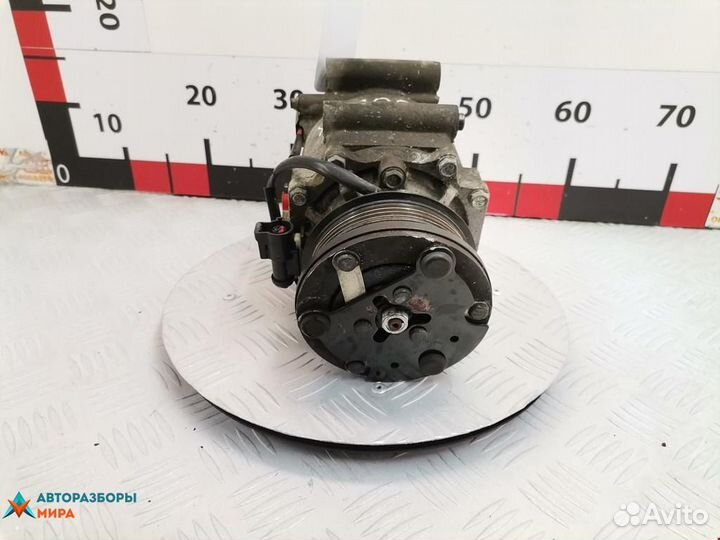 Компрессор кондиционера Ford Fiesta 5 2002 1779107