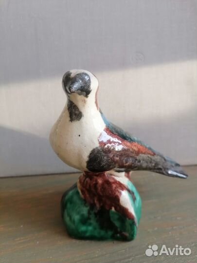 Голубь фарфоровый