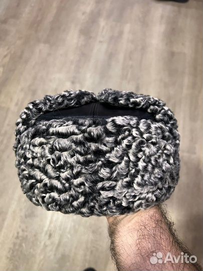 Ушанки Каракуль с Кожей