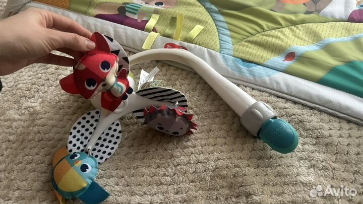 Развивающий коврик tiny love + мобиль tiny love