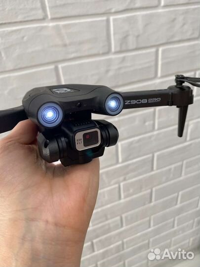 Квадрокоптер с двумя HD камерами 4К дрон