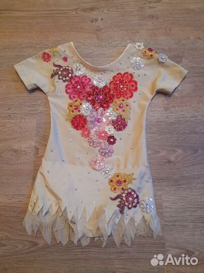 Костюм для художественной гимнастики