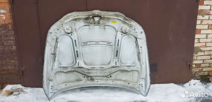 Капот бмв е60