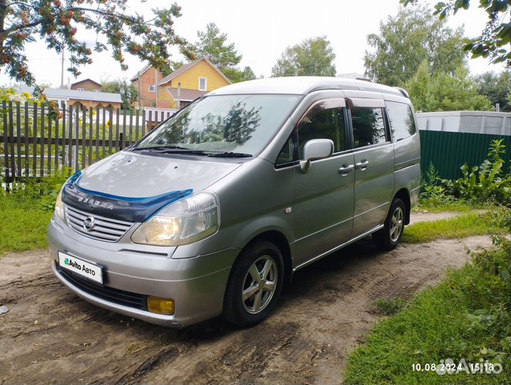 Nissan Serena 2.0 CVT, 2002, 120 000 км