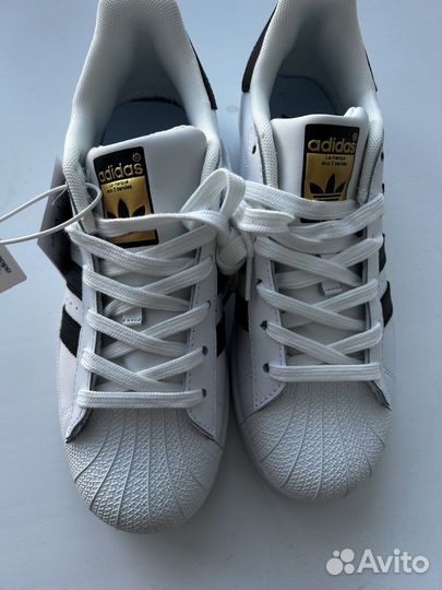 Кроссовки adidas superstar