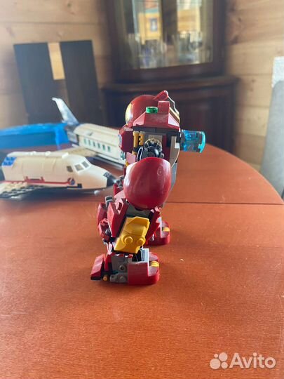 Lego робот железный человек