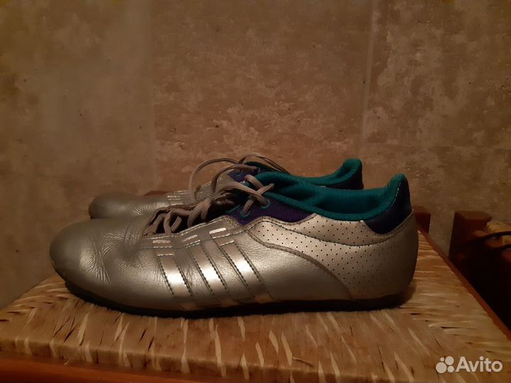 Кроссовки для девочки