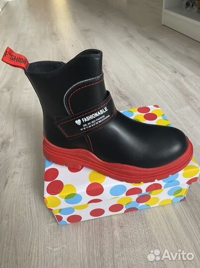 Ботинки демисезонные для девочки 34-36 размер