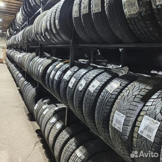 Firestone Winterforce CV 215/70 R16 95M