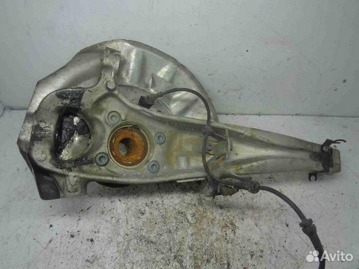 Цапфа/кулак поворотный передний левый Porsche Caye