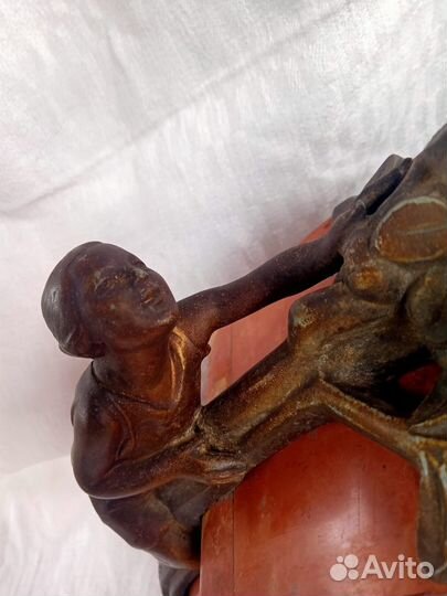 Антикварные часы