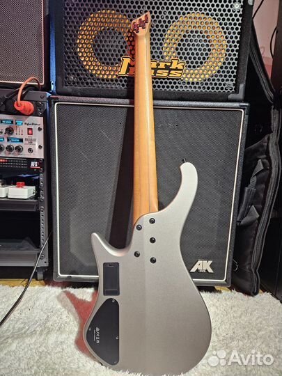 Бас-гитара Ibanez EHB1005SMS