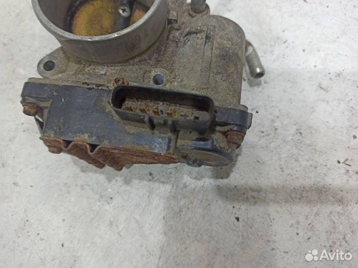 Дроссельная заслонка 1450A101