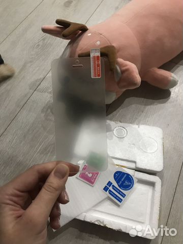 Защитное стекло на iPhone 5s