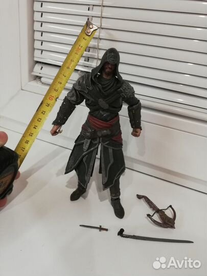 Фигурка коллекционная Assassin's Creed Эцио