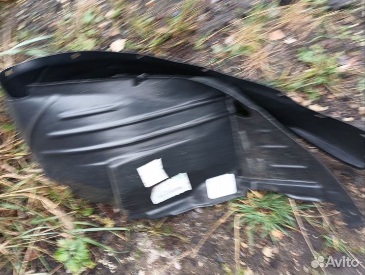 Подкрылок Honda Element