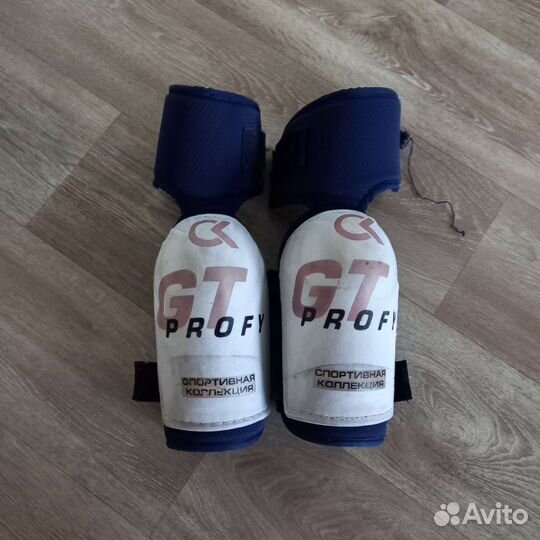 Налокотники хоккейные sr l