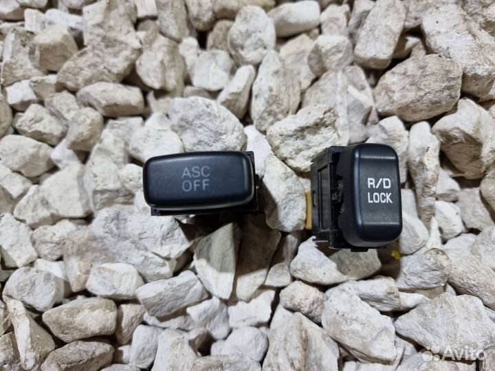 Кнопки Паджеро 4