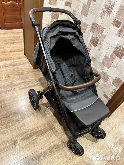 Прогулочная коляска baby design look