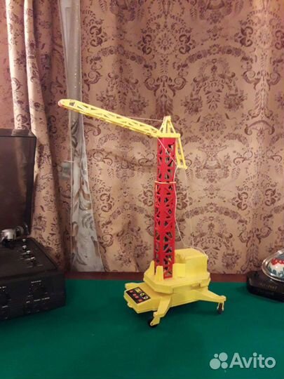 Кран СССР игрушки СССР