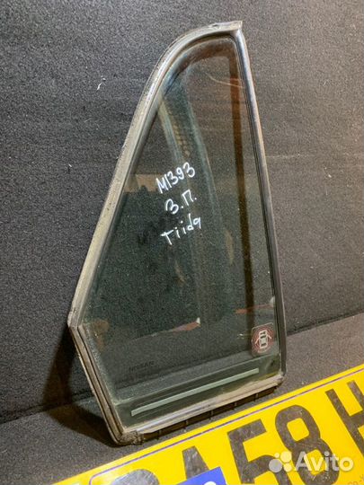 Стекло глухое заднее правое Nissan Tiida HR16DE