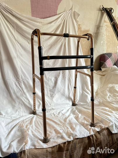 Ходунки для взрослых