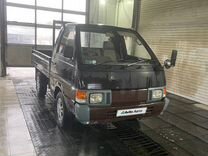 Nissan Vanette 2.0 MT, 1989, 210 346 км, с пробегом, цена 320 000 руб.