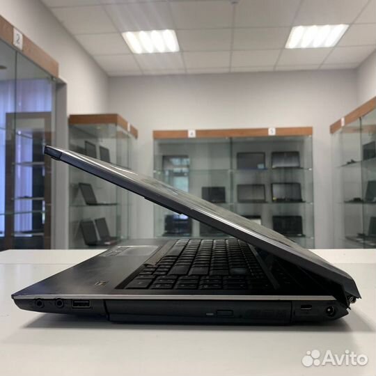 Ноутбук Lenovo (Pentium/ 3gb ram/ GeForce 310M)