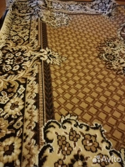 Ковер шерстяной 1,9 х 4,6м