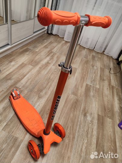 Самокат детский трехколесный