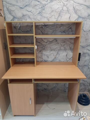 Компьютерный стол