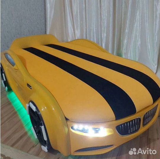 Кровать Машинка с матрасом