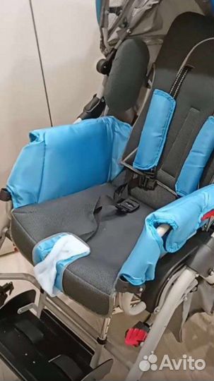 Коляска для детей с дцп