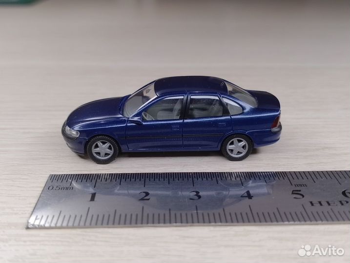 A26.4) Opel Vectra B (1995-2002) темно-синий