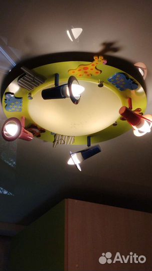 Люстра потолочная и светильники
