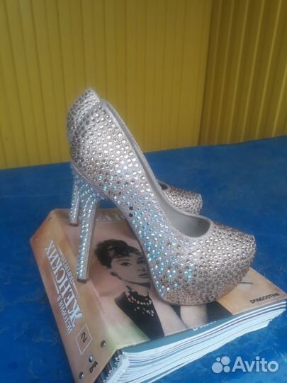 Туфли женские