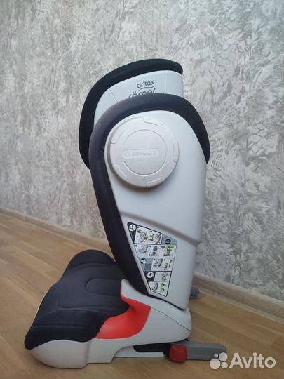 Детское автокресло 15 до 36 кг britax romer kidfix