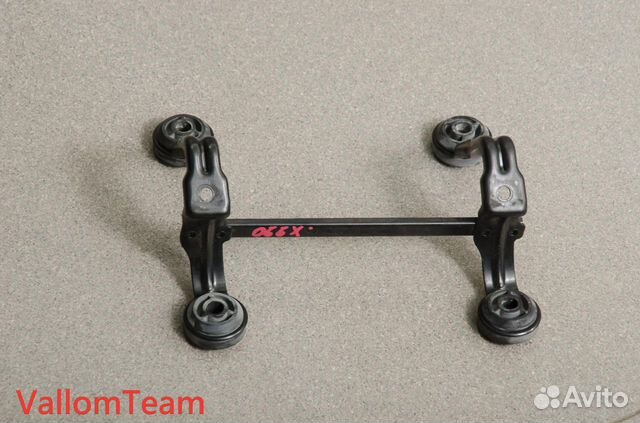 Лот X220 Крепление BMW X5 E70