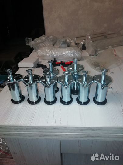 Мебельная фурнитура ролики для шкафа купе