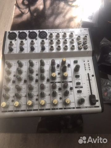 Микшерный пульт Behringer eurorack ub1202