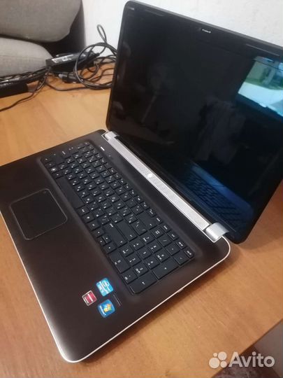 Ноутбук hp мощнейший, с огромным экраном I5core