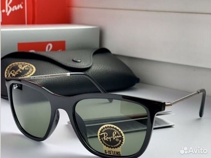 Очки ray ban hightatreet зеленые