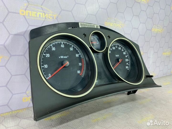 Щиток приборов Opel Astra H Z18XER 2007