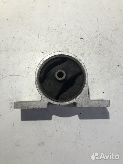 Опора двигателя передняя Nissan Almera N16