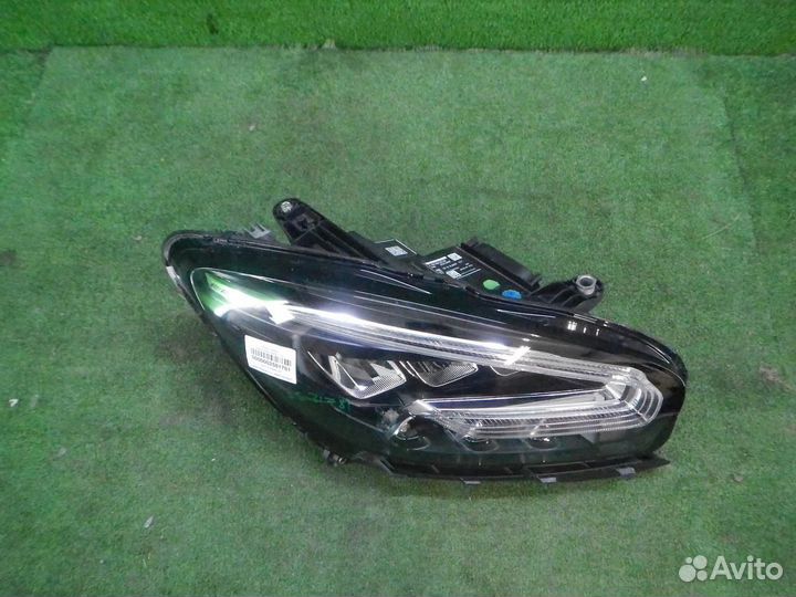 Фара правая Mercedes-Benz AMG GT