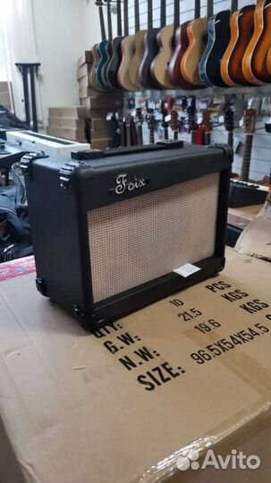 Гитарный комбоусилитель, 20Вт, Foix GM420-black