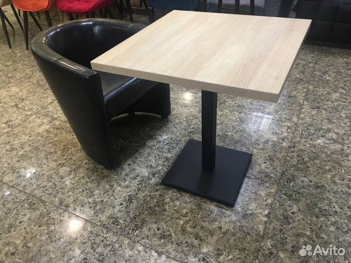 Столы в наличии