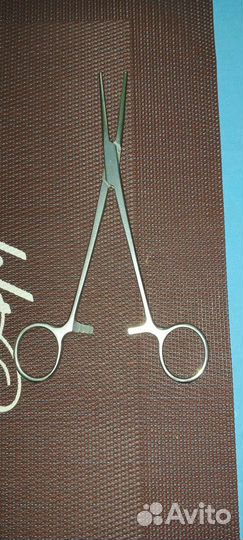 Зажим хирургический